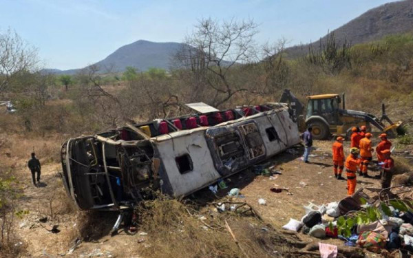 Βραζιλία: 15 προσκυνητές νεκροί σε τροχαίο - Ανάμεσά τους και τρία παιδιά