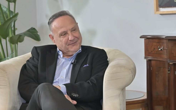 Στέλιος Αγγελούδης: Δεν έχω κόμπλεξ με την καρέκλα - Η πολιτική με τους παραδοσιακούς όρους δεν με ενδιαφέρει