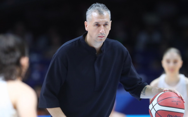 Μπάσκετ: Παραιτήθηκε ο Διαμαντίδης από την ΕΟΚ