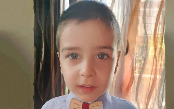 Έκκληση βοήθειας για τον 5χρονο Δημήτρη - Αγώνας δρόμου για να συνεχίσει τις απαραίτητες θεραπείες του