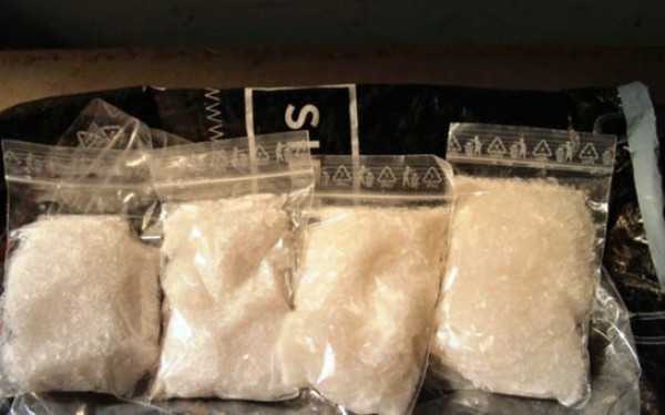 «Γλυκιά» κοκαΐνη: Εξαρθρώθηκε συμμορία που μετέφερε ναρκωτικά μέσα σε τούρτες