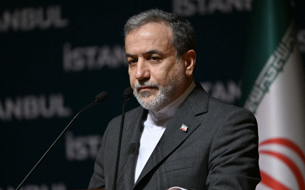 Σε συνάντηση με τον γενικό διευθυντή της ΔΟΑΕ ο Ιρανός ΥΠΕΞ - Στο επίκεντρο το πυρηνικό πρόγραμμα