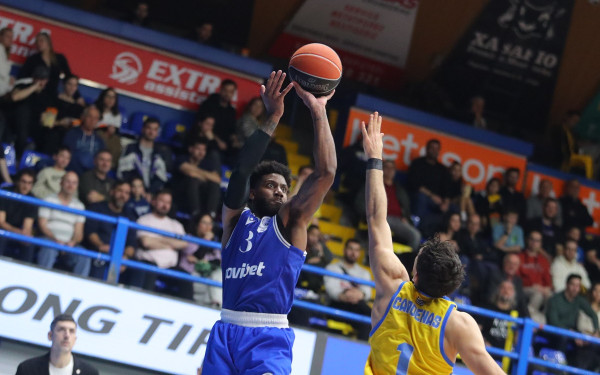 Μπάσκετ: Βαριά ήττα του Ηρακλή στο Περιστέρι (βίντεο)