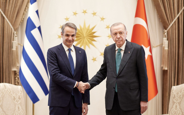 Ικανοποίηση στην κυβέρνηση για τη συνάντηση στην Άγκυρα