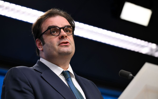 Κυρ. Πιερρακάκης: «Η Ευρώπη πρέπει να κινηθεί γρήγορα απέναντι σε μια ανησυχητική και βαθιά κρίση»