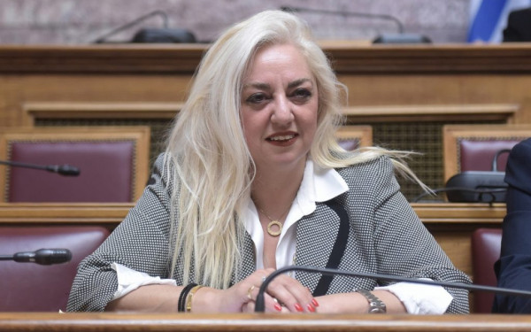 Άννα Στρατινάκη: Τι απαντά στα δημοσιεύματα περί εμπλοκής της στην υπόθεση Παναγόπουλου