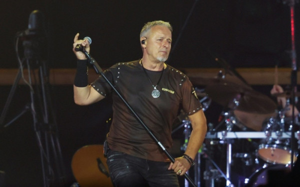 Σάλος στη Βοσνία: Έρευνα της εισαγγελίας για ναζιστικούς χαιρετισμούς σε συναυλία του υπερεθνικιστή Κροάτη τραγουδιστή, Τόμσον (βίντεο)