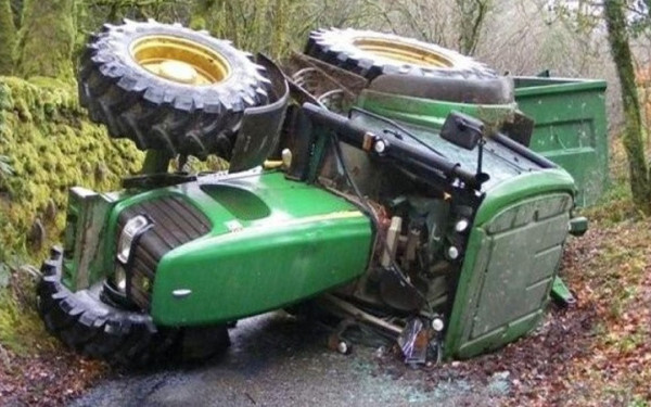 Θεσσαλονίκη: Τραγικός θάνατος για 60χρονο στον Δ. Βόλβης - Καταπλακώθηκε από το τρακτέρ του