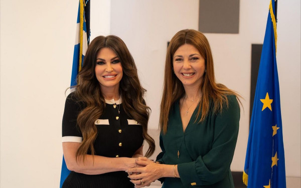 Συνάντηση Κ. Γκίλφοϊλ με την Σ. Ζαχαράκη: Προώθηση συνεργασίας και στον τομέα της εκπαίδευσης