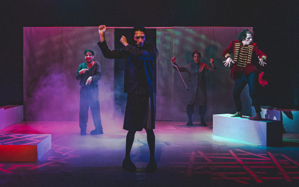 «Έχει σταματήσει η βαρεμάρα αλλά όλα γύρω μας είναι βαρετά»