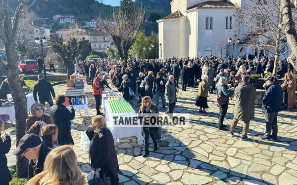 Τέμπη: Σε κλίμα βαθιάς οδύνης το τριετές μνημόσυνο για τις αδελφές και την ξαδέλφη Πλακιά