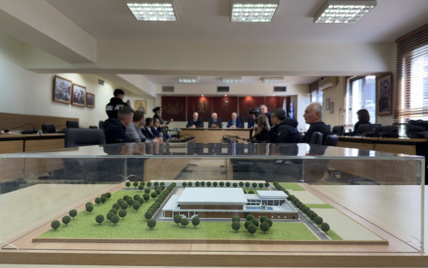 Δήμος Αμπελοκήπων - Μενεμένης: Έπεσαν οι υπογραφές για το μεγαλύτερο κολυμβητικό συγκρότημα στη Β. Ελλάδα