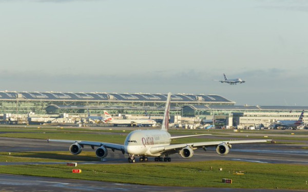Αγώνας... μετ' εμποδίων οι απομακρύνσεις πολιτών από την Μέση Ανατολή - Ακυρώνονται και αναστέλλοντα πτήσεις