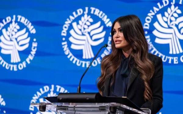 Στον Λευκό Οίκο η Κίμπερλι Γκιλφόιλ: Ενημέρωσε τον Τραμπ για την πρόοδο των ελληνοαμερικανικών σχέσεων