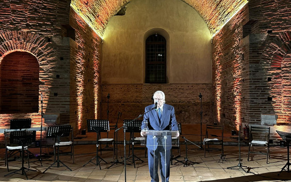 Θεσσαλονίκη: «Η Ελλάδα σε εποχές πολέμου απαντά με τη γλώσσα και τον πολιτισμό της» - Εκδήλωση στη Ροτόντα