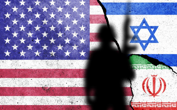 Ιράν: Κάλεσε τις γειτονικές χώρες να «εκδιώξουν» τις αμερικανικές δυνάμεις από τη Μέση Ανατολή