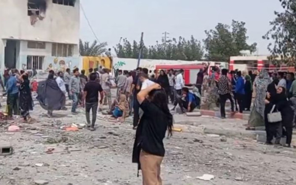 Πλήγμα σε δημοτικό σχολείο στο Ιράν: Τουλάχιστον 51 μαθήτριες έχασαν τη ζωή τους, λέει η Τεχεράνη