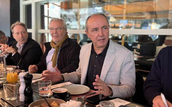 «Θα είμαι υποψήφιος ακόμη και χωρίς το χρίσμα της ΝΔ»