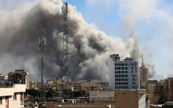 Ανάφλεξη στη Μέση Ανατολή: Όλο και πιο επικίνδυνη η κλιμάκωση - Επιθέσεις, χτυπήματα και συναγερμός σε όλη την περιοχή