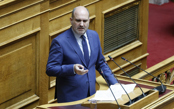 Βουλή: Άρση της ασυλίας του Δ. Μαρκόπουλου - Αντιπαράθεση με Κωνσταντοπούλου