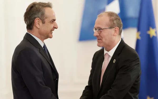 Συνάντηση Μητσοτάκη με τον Περιφερειακό Διευθυντή Ευρώπης του ΠΟΥ Hans Kluge