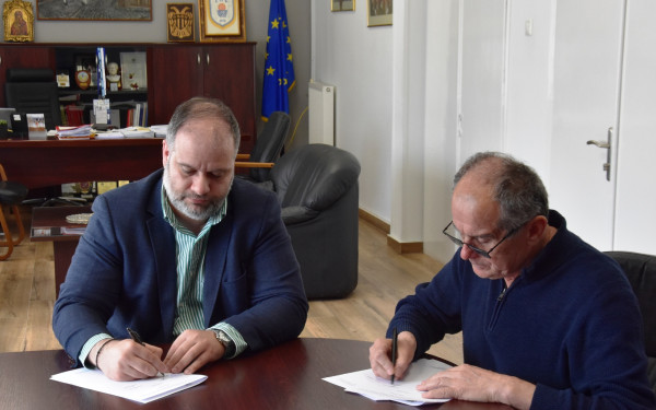 Νάουσα: «Πράσινο φως» για το δίκτυο μονοπατιών στο Βέρμιο – Υπεγράφη η σύμβαση