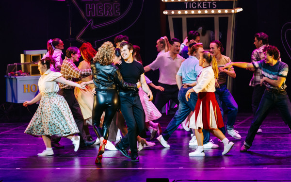 Το θρυλικό Grease The Musical έρχεται στο Μέγαρο Μουσικής Θεσσαλονίκης