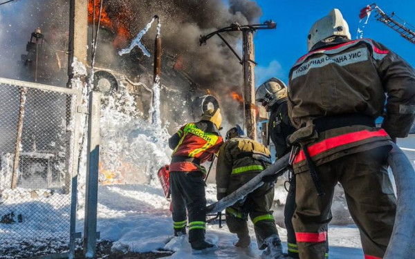 Η Ρωσία καταγγέλλει «βάρβαρη τρομοκρατική επίθεση» από Ουκρανικά drone στο Σμολένσκ - Τέσσερις οι νεκροί (βίντεο)