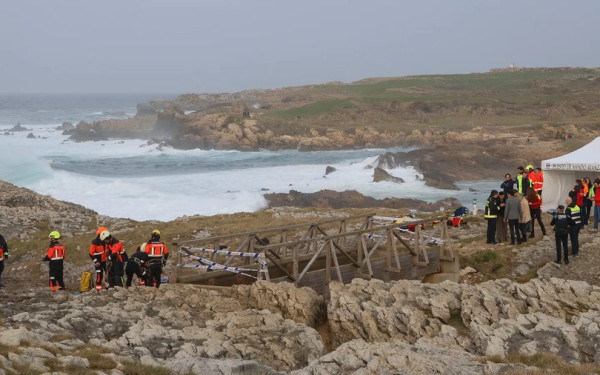 Ισπανία - Τραγωδία στη Σανταντέρ: Τέσσερις νεκροί και δύο αγνοούμενοι από κατάρρευση γέφυρας (βίντεο)
