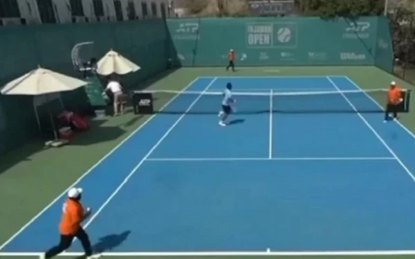 Τρόμος σε τουρνουά στα Ηνωμένα Αραβικά Εμιράτα: Τενίστες απομακρύνονται μετά από εκρήξεις (βίντεο)