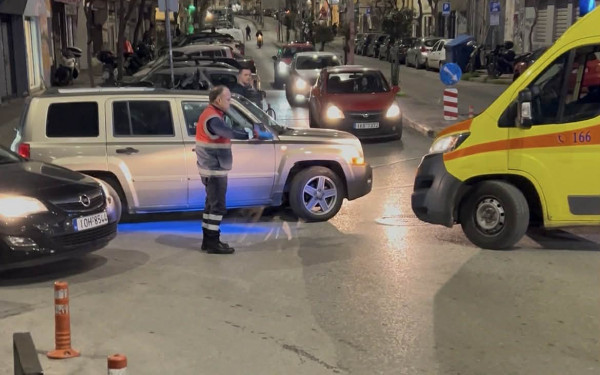 Τροχαίο ατύχημα στην οδό Ολυμπιάδος: Στο νοσοκομείο ένας τραυματίας