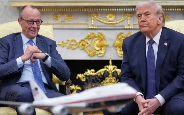 «Η Ισπανία δεν έχει τίποτα που να χρειαζόμαστε» – Σκληρή γλώσσα Τραμπ για Μαδρίτη και Λονδίνο (βίντεο)