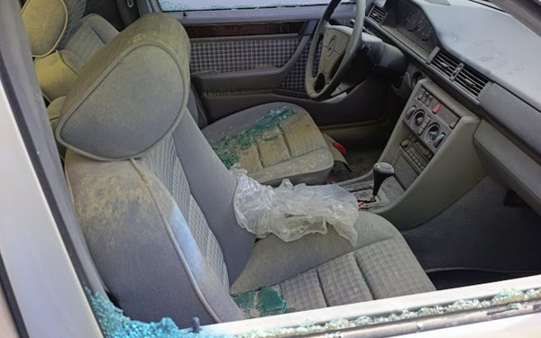 Δήμος Νεάπολης-Συκεών: Μήνυση κατ’ αγνώστων για τους βανδαλισμούς και τις φθορές σε δημοτικά οχήματα