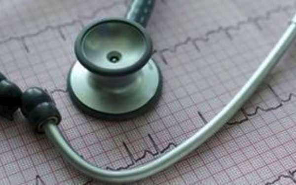 Eνδαγγειακή Eπέμβαση: Λύση για να ρυθμιστεί η πίεση υπερτασικών που δεν συμμορφώνονται στην αντιυπερτασική αγωγή