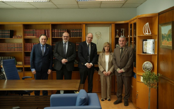 Θεσσαλονίκη: Στο ΑΠΘ και την ενοποιημένη βιβλιοθήκη της Σχολής Θετικών Επιστημών  η Περιφερειάρχης Α. Αηδονά