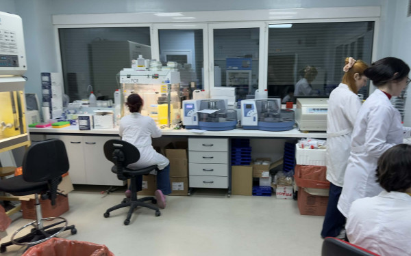 Κομβικός ο ρόλος του Κτηνιατρικού Εργαστηρίου Λάρισας στη διαχείριση της ευλογιάς των αιγοπροβάτων - 10.000 έλεγχοι εβδομαδιαίως