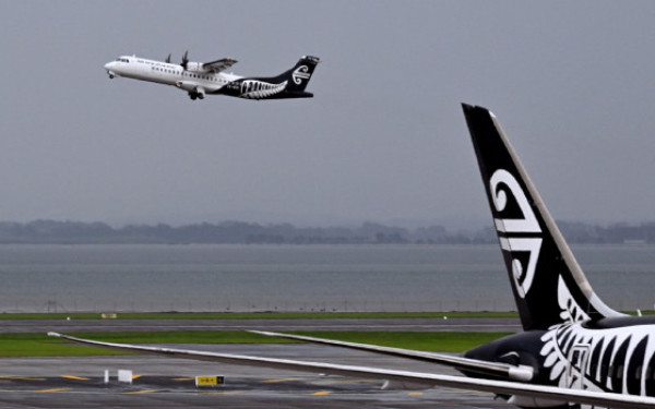 Η Air New Zealand ακυρώνει 1.100 πτήσεις λόγω της τιμής της κηροζίνης - Πώς επηρεάζει ο Μεσανατολικός πόλεμος τη Νέα Ζηλανδία