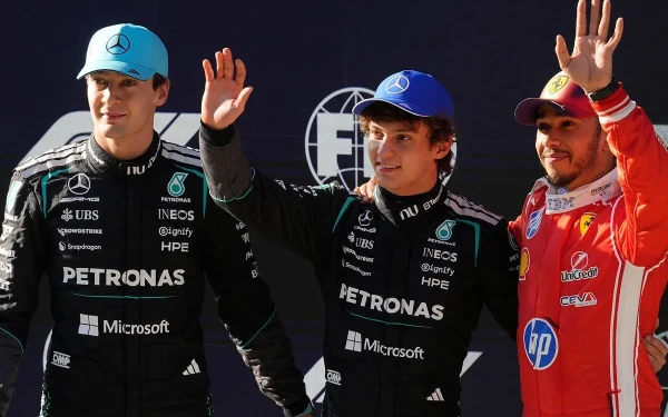 Φόρμουλα 1: Ο 19χρονος Αντονέλι κέρδισε την πολ ποζίσιον στη Σανγκάη και έγραψε ιστορία