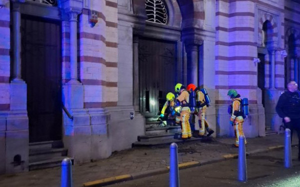 Έκρηξη στο Βέλγιο μπροστά από συναγωγή στη Λιέγη