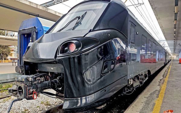 Δείτε πως οι μηχανοδηγοί της Hellenic Train εκπαιδεύονται στα νέα τρένα Coradia Stream (βίντεο)