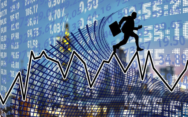 Πόλεμος στο Ιράν: Ζητείται «αντιπυραυλικό οχυρό» για την τσέπη μας - Ποια μέτρα εξετάζονται