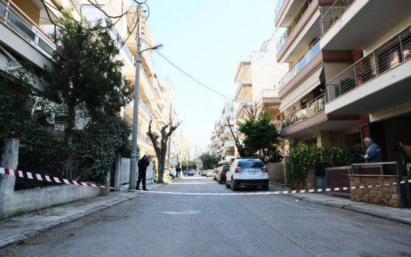 Δολοφονία 20χρονου: Οι βιαστικοί “εμπειρογνώμονες” του πληκτρολογίου και η αναπαραγωγή σοκαριστικών βίντεο