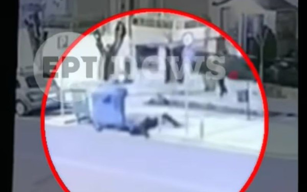 Θεσσαλονίκη: Συγκλονιστικό βίντεο-ντοκουμέντο από τη στιγμή που ο 20χρονος καταρρέει δίπλα σε κάδο
