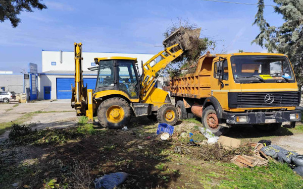 Κιλκίς: Καθαρίζονται οι γειτονιές της πόλης από κλαδιά και ογκώδη απορρίμματα