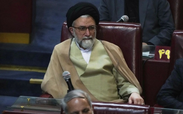 Κλιμάκωση στη Μέση Ανατολή: Το Ισραήλ χτυπά την ηγεσία του Ιράν - Στο στόχαστρο ο υπουργός Πληροφοριών, εικόνες με τα φέρετρα Λαριτζανί