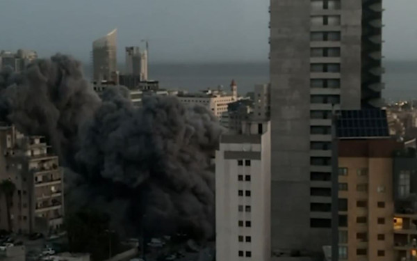 Μέση Ανατολή: Πολυκατοικία κατέρρευσε ολοσχερώς μετά από Ισραηλινό πλήγμα στην Βηρυτό - Έξι νεκροί (βίντεο)