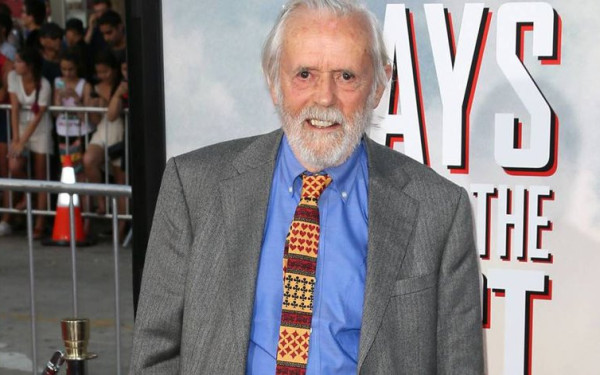 Ματ Κλαρκ: Έφυγε από τη ζωή ο «μπάρμαν» του Back to the Future και θρύλος των «γουέστερν»