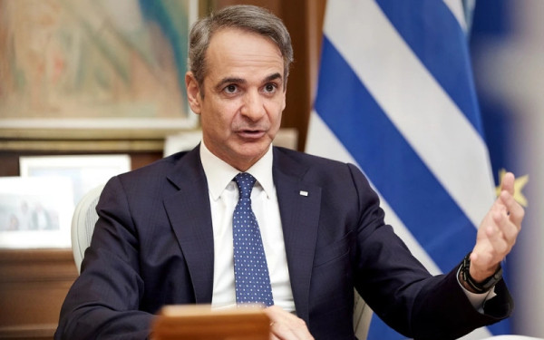 Επικοινωνία Μητσοτάκη με τον Εμίρη του Κατάρ με φόντο τον πόλεμο στη Μέση Ανατολή