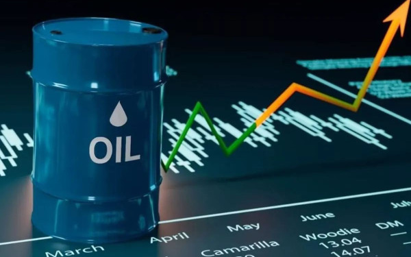 Πετρέλαιο: Στα 103 δολάρια «πέταξε» το Μπρεντ – Άλμα 42% σε μόλις 15 ημέρες
