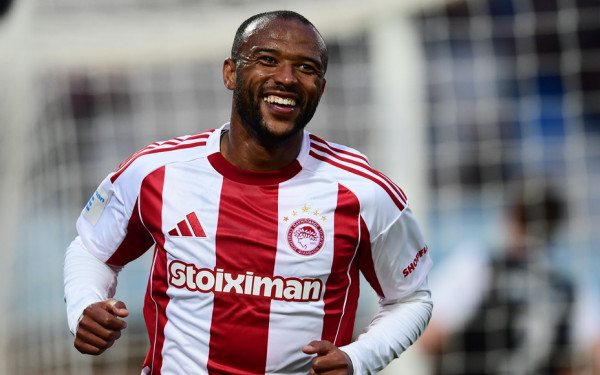 Super League: Άνετο πέρασμα του Ολυμπιακού από το Παγκρήτιο με υπογραφή Ελ Κααμπί